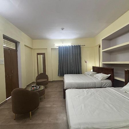 Amara Homestays Allāhābād Junction Exterior foto